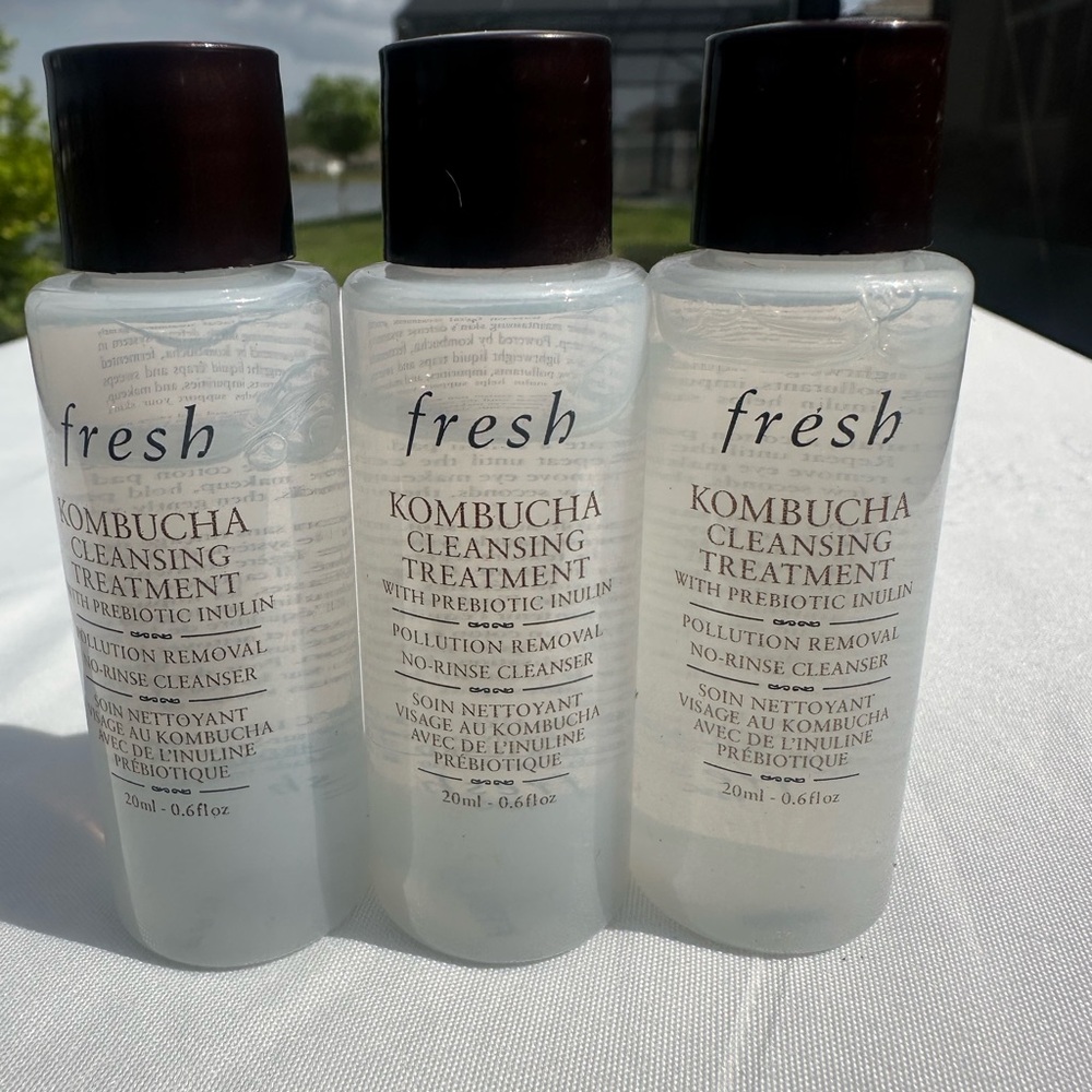 Fresh White Cleanser & Exfoliant: Bundle of 3!!! 20ml NEW - Picture 6 of 6